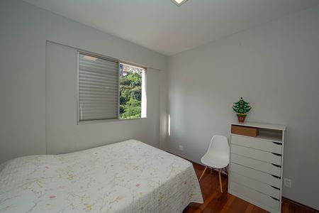 Apartamento para alugar com 83m², 3 quartos e 1 vaga Apartamento para alugar com 83m², 3 quartos e 1 vagaQUARTO3