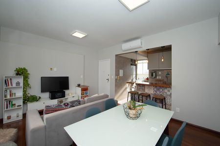 Apartamento para alugar com 83m², 3 quartos e 1 vaga Apartamento para alugar com 83m², 3 quartos e 1 vagaSALA