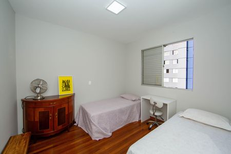 Apartamento para alugar com 83m², 3 quartos e 1 vaga Apartamento para alugar com 83m², 3 quartos e 1 vagaQUARTO1