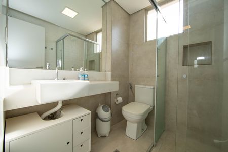 Apartamento para alugar com 83m², 3 quartos e 1 vaga Apartamento para alugar com 83m², 3 quartos e 1 vagaBANHEIRO1