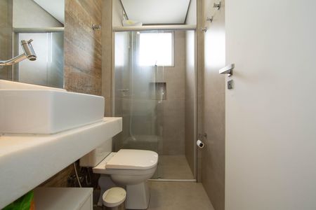 Apartamento para alugar com 83m², 3 quartos e 1 vaga Apartamento para alugar com 83m², 3 quartos e 1 vagaBANHEIRO2