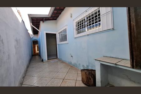 Casa à venda com 135m², 3 quartos e 2 vagas Casa à venda com 135m², 3 quartos e 2 vagasQuintal