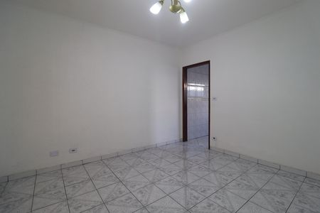 Casa à venda com 135m², 3 quartos e 2 vagasSala