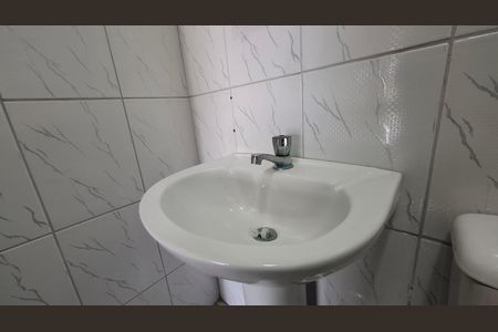 Casa à venda com 135m², 3 quartos e 2 vagas Casa à venda com 135m², 3 quartos e 2 vagasBanheiro 2