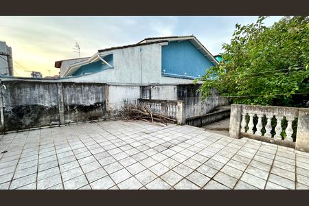 Casa à venda com 343m², 5 quartos e 5 vagasQuintal