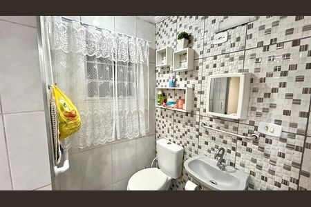 Casa à venda com 343m², 5 quartos e 5 vagasBanheiro da Suíte 1