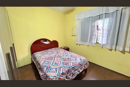 Casa à venda com 343m², 5 quartos e 5 vagasQuarto Suíte 2
