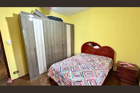 Casa à venda com 343m², 5 quartos e 5 vagasQuarto Suíte 2