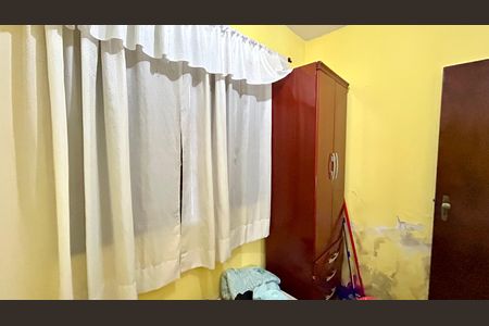 Casa à venda com 343m², 5 quartos e 5 vagasQuarto 2