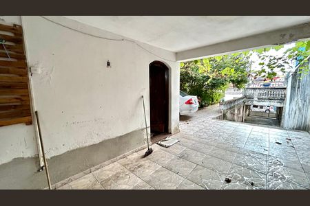 Casa à venda com 343m², 5 quartos e 5 vagasQuintal