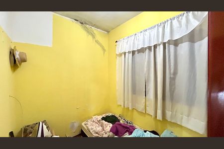 Casa à venda com 343m², 5 quartos e 5 vagasQuarto 2