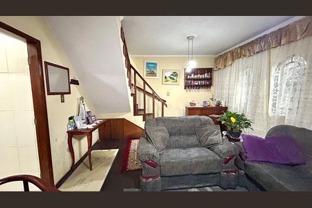 Casa à venda com 343m², 5 quartos e 5 vagasSala