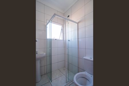 Banheiro de apartamento para alugar com 1 quarto, 42m² em Vila Leopoldina, Sorocaba
