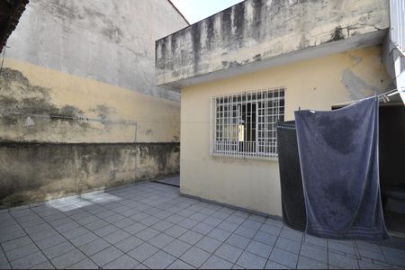Casa à venda com 320m², 3 quartos e 2 vagasQuintal