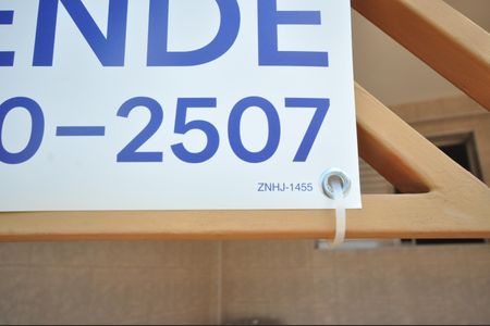 Casa à venda com 320m², 3 quartos e 2 vagasPlaca
