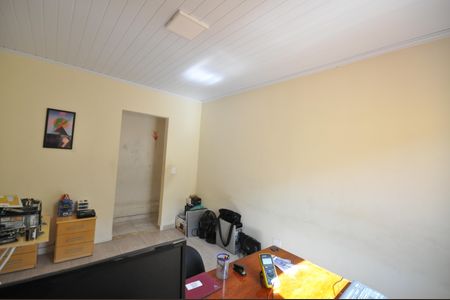 Casa à venda com 320m², 3 quartos e 2 vagasQuarto 2