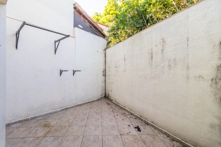 Casa de condomínio para alugar com 106m², 2 quartos e 2 vagas