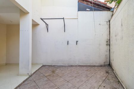 Casa de condomínio para alugar com 106m², 2 quartos e 2 vagas
