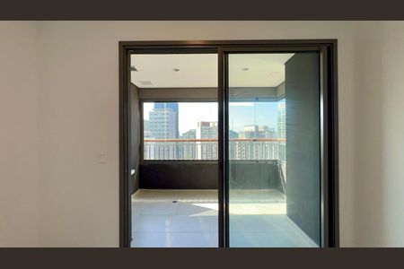 Apartamento para alugar com 37m², 1 quarto e 1 vaga Apartamento para alugar com 37m², 1 quarto e 1 vagaVaranda