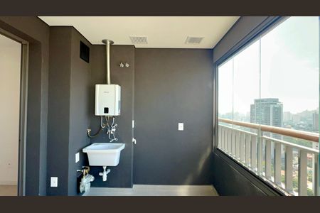 Apartamento para alugar com 37m², 1 quarto e 1 vaga Apartamento para alugar com 37m², 1 quarto e 1 vagaVaranda