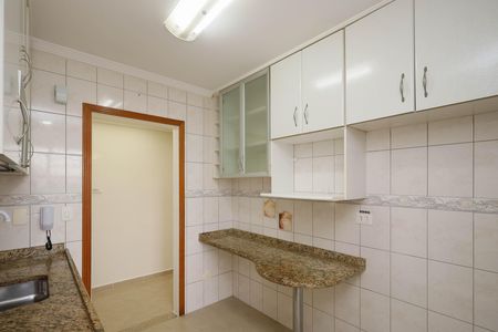 Apartamento à venda com 55m², 2 quartos e 1 vagaCozinha - Armários