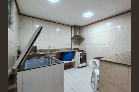 Apartamento à venda com 72m², 3 quartos e 1 vagaÁrea comum - Salão de festas