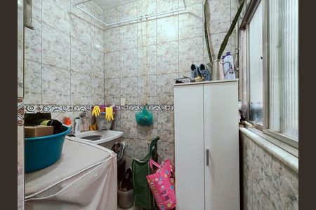 Apartamento à venda com 72m², 3 quartos e 1 vagaÁrea de Serviço