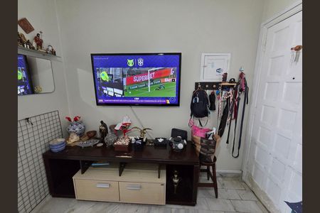 Apartamento para alugar com 68m², 2 quartos e 1 vaga Apartamento para alugar com 68m², 2 quartos e 1 vagaSala