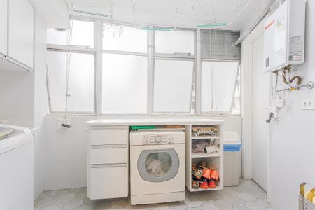 Apartamento à venda com 180m², 3 quartos e 2 vagasÁrea de Serviço