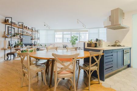 Apartamento à venda com 180m², 3 quartos e 2 vagasCozinha
