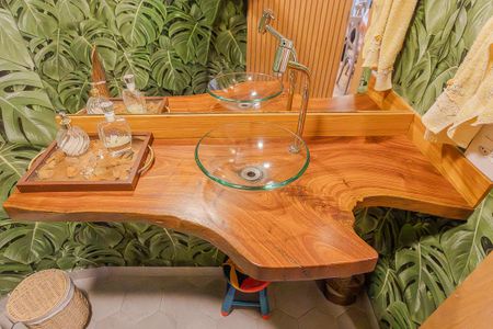 Apartamento à venda com 180m², 3 quartos e 2 vagasLavabo