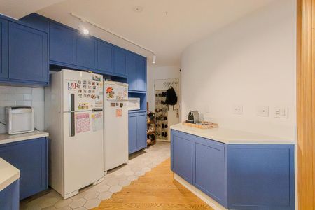 Apartamento à venda com 180m², 3 quartos e 2 vagasCozinha