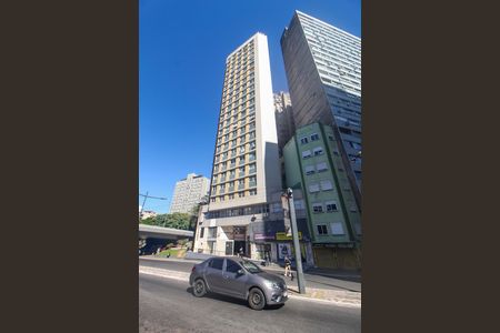 Studio à venda com 25m², 1 quarto e sem vaga Studio à venda com 25m², 1 quarto e sem vagaFachada