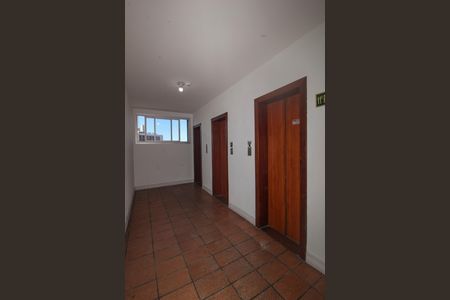 Studio à venda com 25m², 1 quarto e sem vaga Studio à venda com 25m², 1 quarto e sem vagaHall de entrada