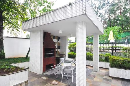 Apartamento para alugar com 70m², 2 quartos e 1 vaga Apartamento para alugar com 70m², 2 quartos e 1 vagaÁrea comum - Churrasqueira