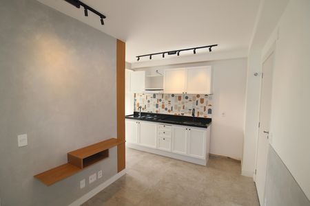 Sala / Cozinha de apartamento para alugar com 2 quartos, 37m² em Parada Inglesa, São Paulo