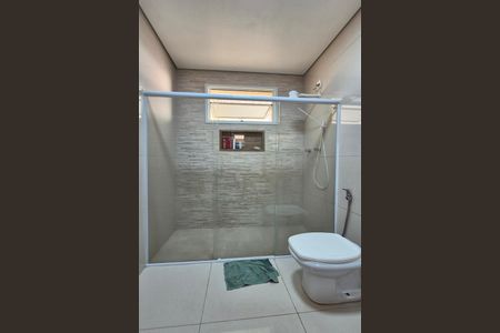 Casa para alugar com 60m², 1 quarto e 2 vagas Casa para alugar com 60m², 1 quarto e 2 vagasBanheiro