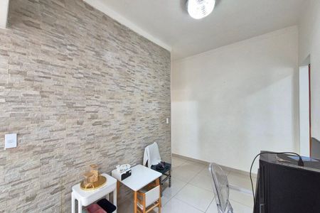 Casa para alugar com 60m², 1 quarto e 2 vagas Casa para alugar com 60m², 1 quarto e 2 vagasCorredor