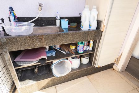 Casa de condomínio à venda com 66m², 2 quartos e 2 vagas Casa de condomínio à venda com 66m², 2 quartos e 2 vagasÁrea de Serviço