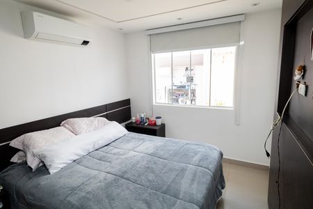Casa de condomínio à venda com 66m², 2 quartos e 2 vagas Casa de condomínio à venda com 66m², 2 quartos e 2 vagasQuarto 1