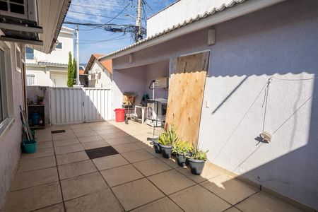 Casa de condomínio à venda com 66m², 2 quartos e 2 vagas Casa de condomínio à venda com 66m², 2 quartos e 2 vagasQuintal