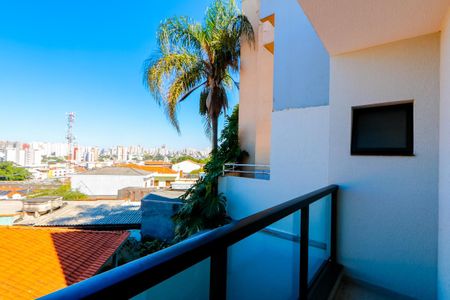 Casa à venda com 140m², 3 quartos e 2 vagas Casa à venda com 140m², 3 quartos e 2 vagasVaranda do quarto 3