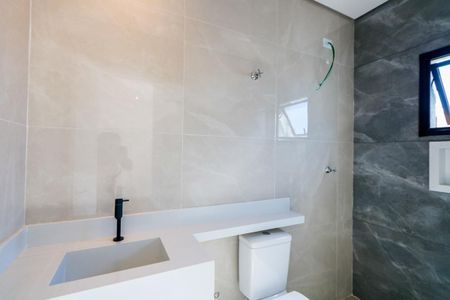 Casa à venda com 140m², 3 quartos e 2 vagas Casa à venda com 140m², 3 quartos e 2 vagasBanheiro do quarto 1