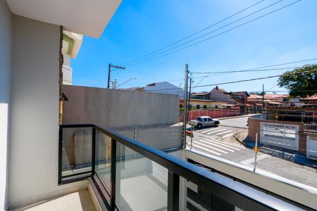 Casa à venda com 140m², 3 quartos e 2 vagas Casa à venda com 140m², 3 quartos e 2 vagasVaranda do quarto 1