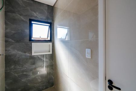 Casa à venda com 140m², 3 quartos e 2 vagas Casa à venda com 140m², 3 quartos e 2 vagasBanheiro do quarto 1