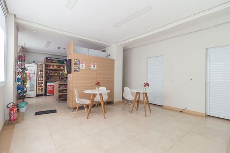 Apartamento para alugar com 63m², 2 quartos e 1 vaga Apartamento para alugar com 63m², 2 quartos e 1 vagaMini Mercado