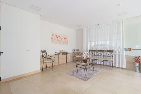 Apartamento para alugar com 63m², 2 quartos e 1 vaga Apartamento para alugar com 63m², 2 quartos e 1 vagaHall social