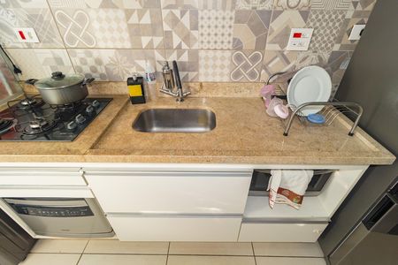 Apartamento para alugar com 63m², 2 quartos e 1 vaga Apartamento para alugar com 63m², 2 quartos e 1 vagaDetalhe - Cozinha