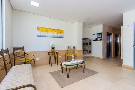 Apartamento para alugar com 63m², 2 quartos e 1 vaga Apartamento para alugar com 63m², 2 quartos e 1 vagaHall social