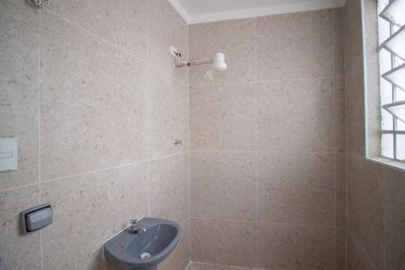 Casa para alugar com 120m², 2 quartos e sem vagaBanheiro
